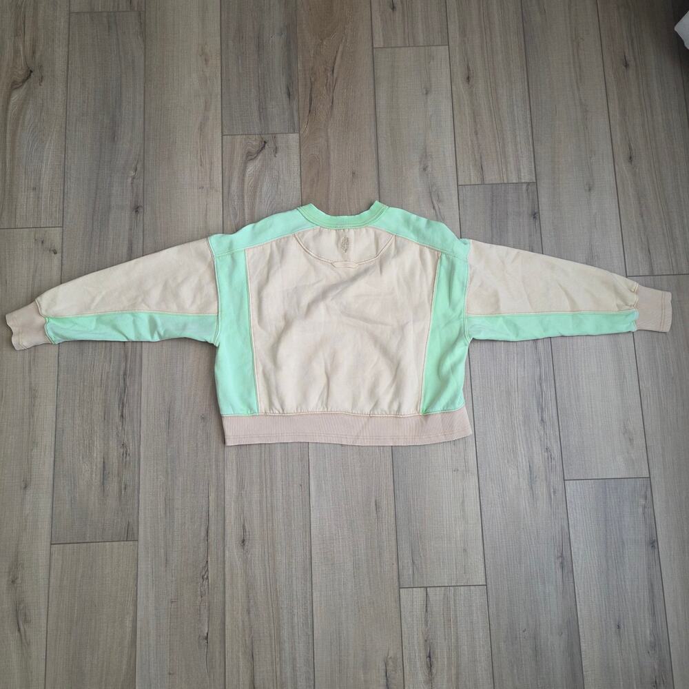 Free People Intercept Colorblock in Sesame Limezest Oversize Sweater Sz XS - Picture 10 of 15